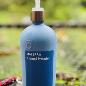 Shampoo con aceites esenciales Doterra